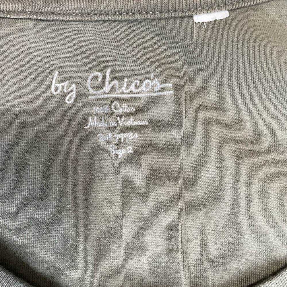Chicos Button Down And Tank Combo - image 3